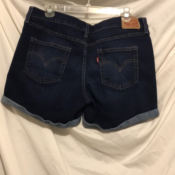 Levi’s rolled up short size 31 - Picture 2 of 2